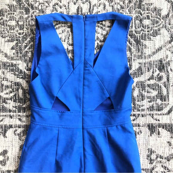 NWT Black Halo Vera Mini Cut Out Back Cocktail Dress Royal Blue Women’s Sz 8 - Picture 4 of 7